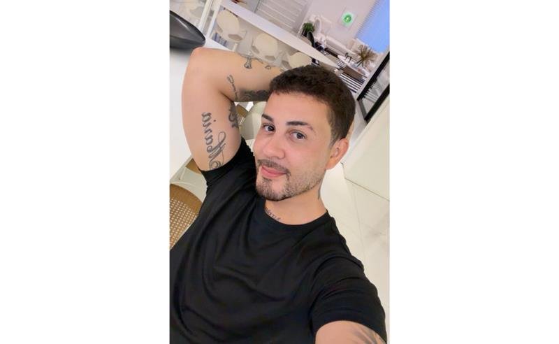 JK Estética Avançada: Carlinhos Maia mostra resultado após 7 dias de mini lifting facial e impressiona seguidores