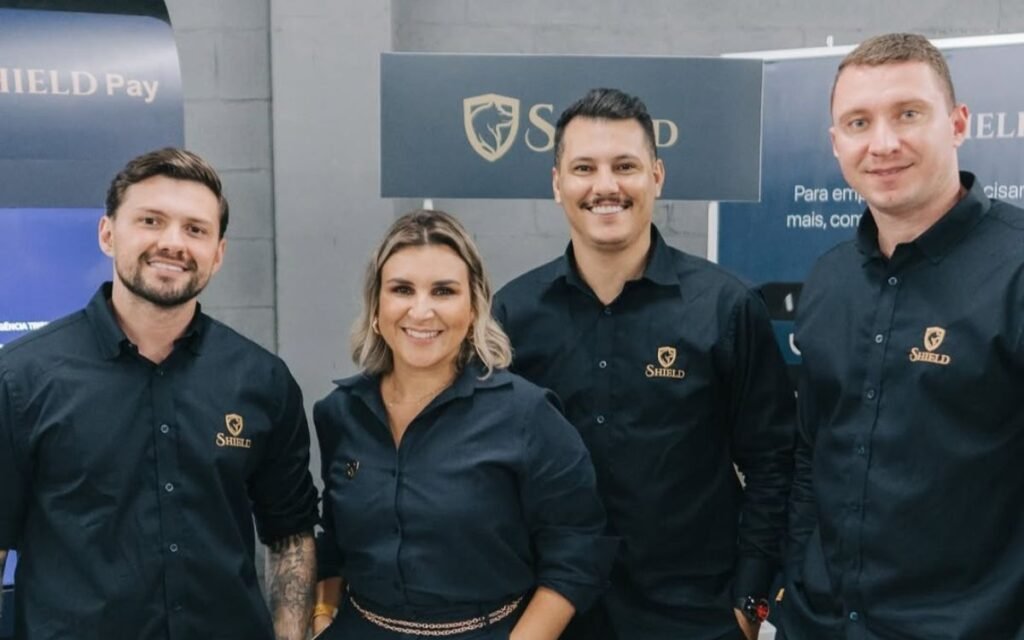 Shield Bank amplia presença estratégica e reforça atuação em grandes eventos empresariais Representantes Shield Bank | Reprodução / Instagram