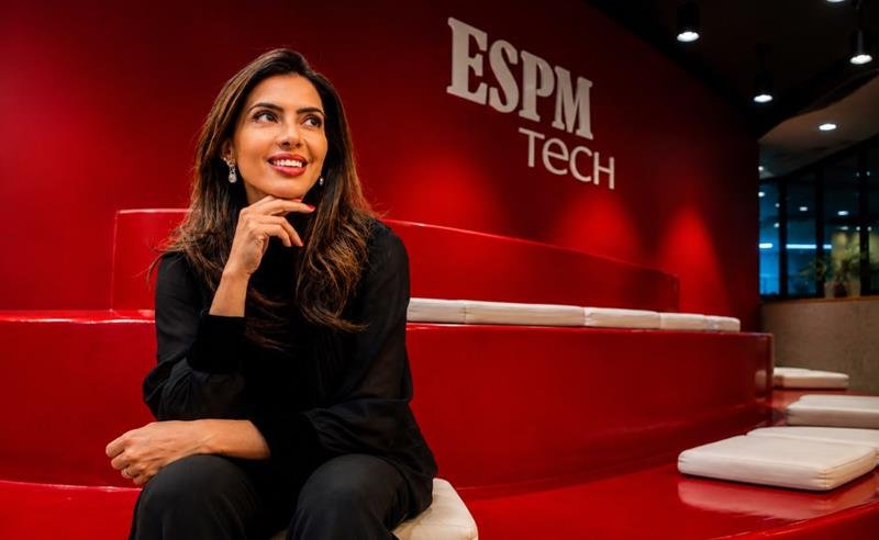 ESPM e Vogue conectam conhecimento e mercado na formação de novos profissionais do luxo